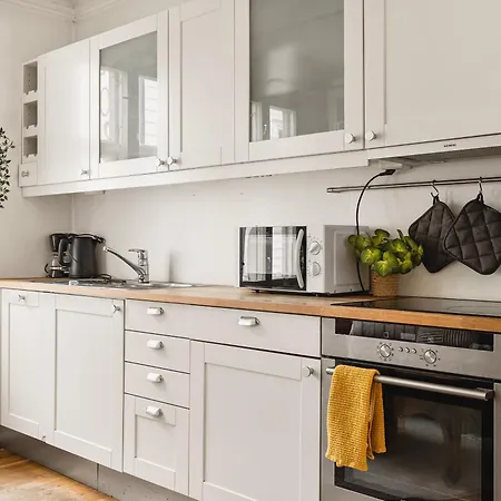 Apartmán Spacious! 2024 Renovated! 4 Bedrooms! *